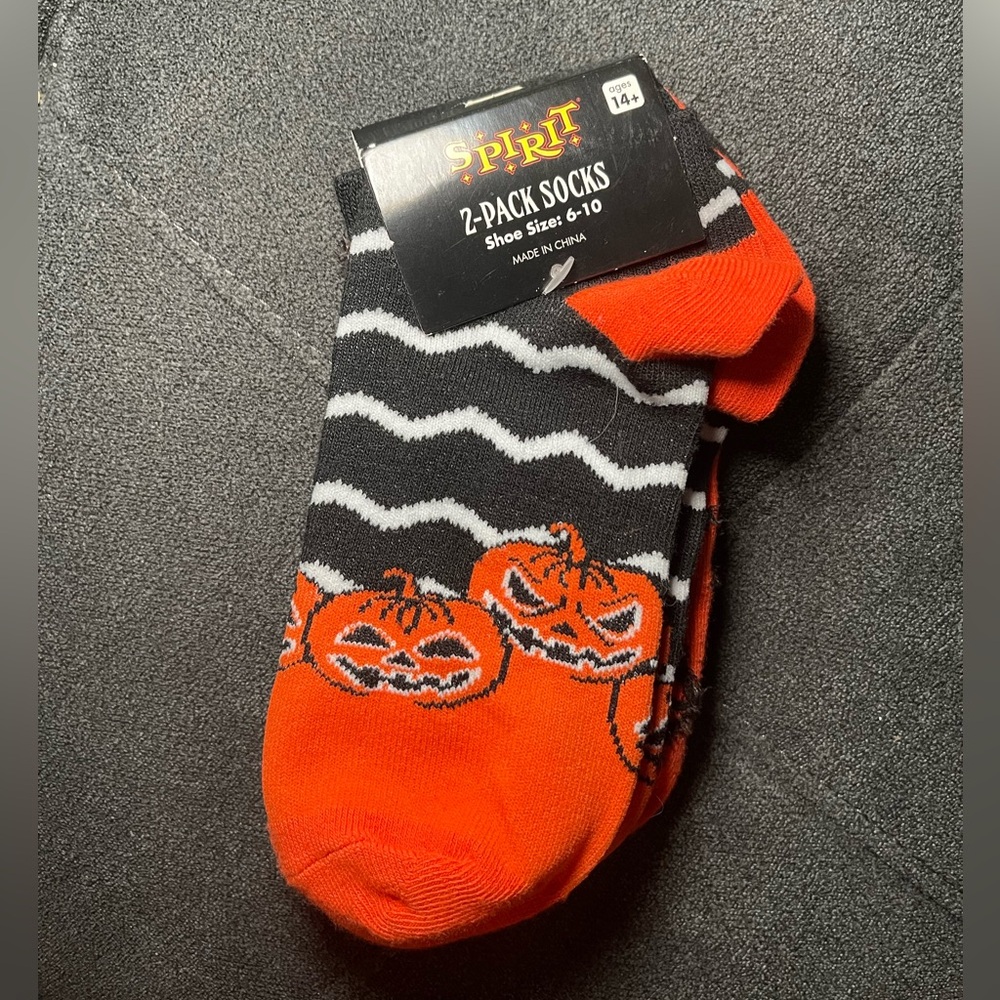 Spirit Halloween Pumpkin Socks